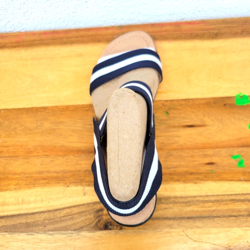 1 Amputee Shoe Women's  LifeStride Sandals  Size 10 M - Picture 14 of 16